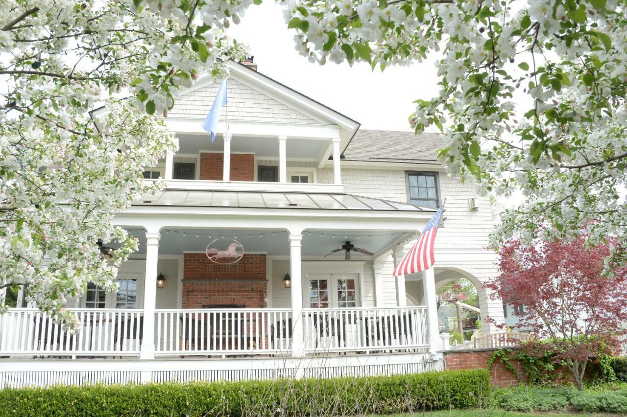 The Springwater Bed And Breakfast Saratoga Springs Exterior foto