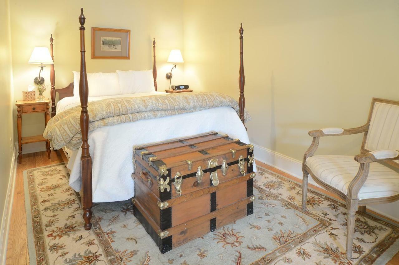 The Springwater Bed And Breakfast Saratoga Springs Exterior foto